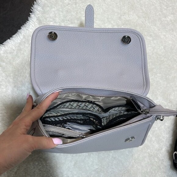 BHeveryday The Francis Handbag - Picture 5 of 6